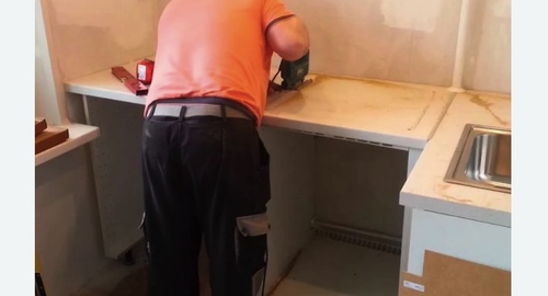 Сборка кухонного гарнитура. Клин